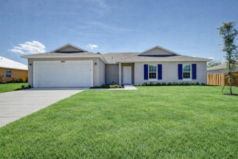 Купить виллу или дом в Порт-Сент-Луси, Флорида 8 комнат, 177.91м2, № 2188411 - фото 2