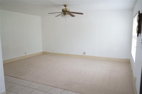 Copropriété à louer à Sun City Center, Floride: 2 chambres, 89.19 m2 № 2106290 - photo 2