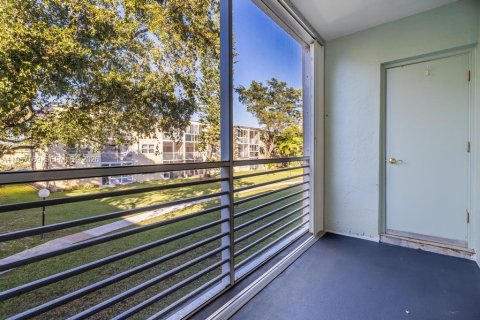 Condominio en alquiler en Hollywood, Florida, 1 dormitorio, 65.96 m2 № 2020917 - foto 20