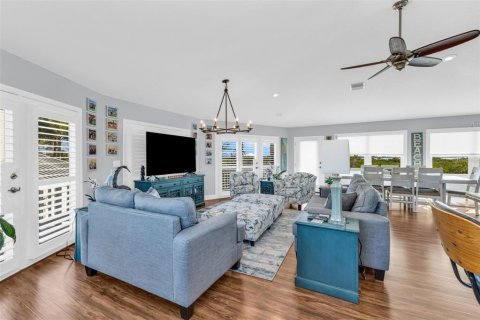 Villa ou maison à vendre à Port Charlotte, Floride: 4 chambres, 252.42 m2 № 2127939 - photo 20