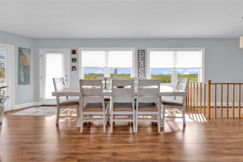 Villa ou maison à vendre à Port Charlotte, Floride: 4 chambres, 252.42 m2 № 2127939 - photo 17