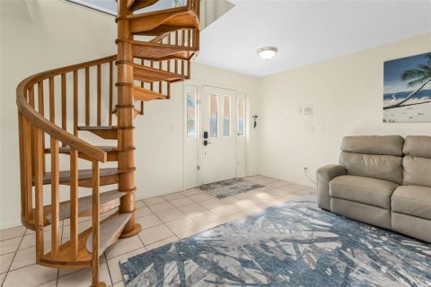 Villa ou maison à vendre à Port Charlotte, Floride: 4 chambres, 252.42 m2 № 2127939 - photo 27