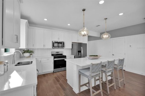 Villa ou maison à vendre à Palm Coast, Floride: 4 chambres, 164.9 m2 № 2403398 - photo 8