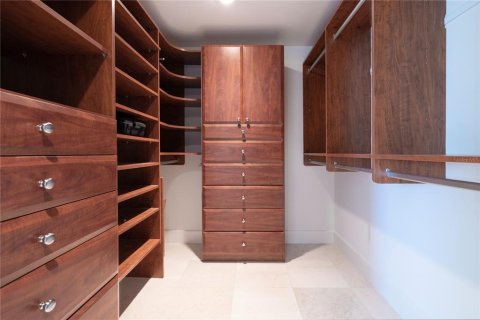 Condo in Sarasota, Florida, 3 bedrooms  № 2104302 - photo 24