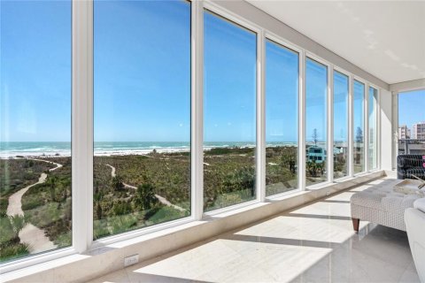 Condo in Sarasota, Florida, 3 bedrooms  № 2104302 - photo 9