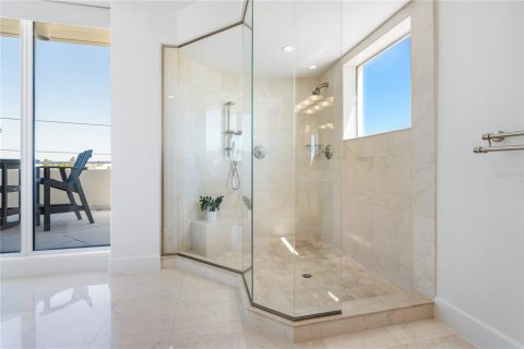 Condo in Sarasota, Florida, 3 bedrooms  № 2104302 - photo 23