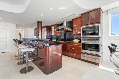 Condo in Sarasota, Florida, 3 bedrooms  № 2104302 - photo 14