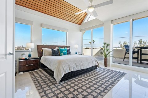 Condo in Sarasota, Florida, 3 bedrooms  № 2104302 - photo 20