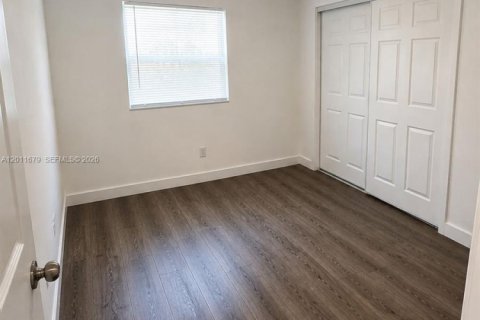 Immobilier commercial à vendre à Miami, Floride: 152.27 m2 № 2077546 - photo 8