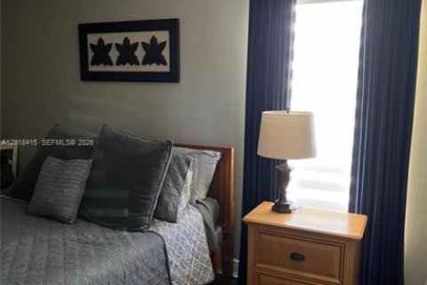 Copropriété à vendre à Miami, Floride: 3 chambres, 124.49 m2 № 2250281 - photo 15