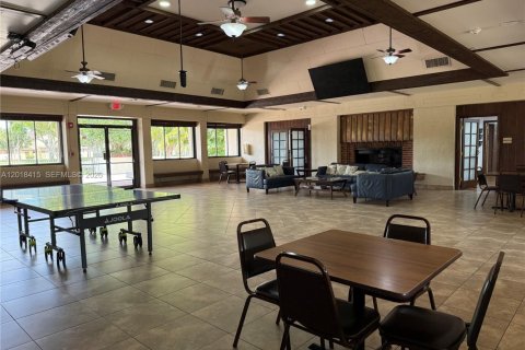 Copropriété à vendre à Miami, Floride: 3 chambres, 124.49 m2 № 2250281 - photo 22