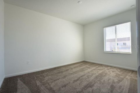 Townhouse in Davenport, Florida 3 bedrooms, 173.17 sq.m. № 2202032 - photo 12