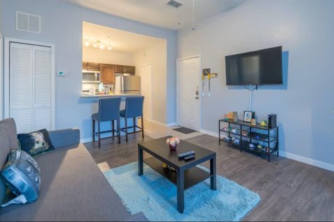 Condo in Kissimmee, Florida, 1 bedroom  № 1853532 - photo 3