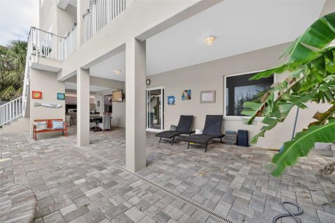 Casa en venta en Treasure Island, Florida, 4 dormitorios, 416.85 m2 № 2127144 - foto 17
