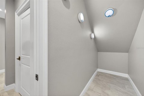 Casa en venta en Treasure Island, Florida, 4 dormitorios, 416.85 m2 № 2127144 - foto 7