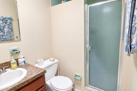 Immobilier commercial à vendre à Saint Petersburg, Floride: 4 chambres, 194.26 m2 № 2415349 - photo 21