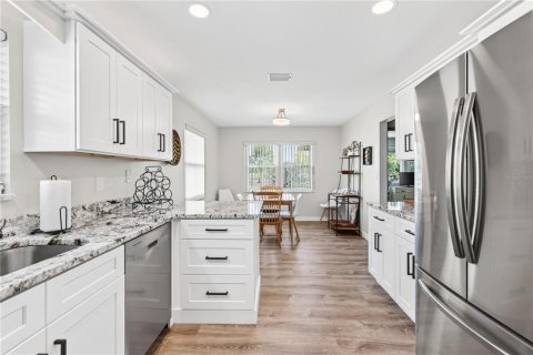 Villa ou maison à louer à Ormond Beach, Floride: 3 chambres, 183.11 m2 № 2414000 - photo 13