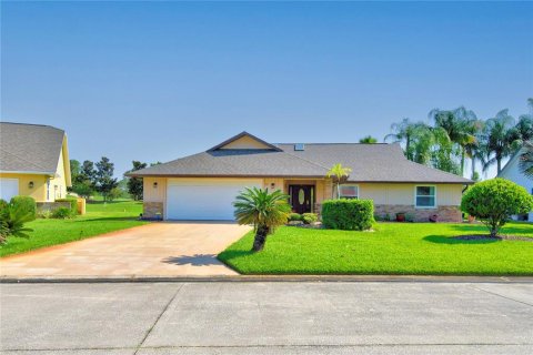 Villa ou maison à Ormond Beach, Floride 3 chambres, 183.11 m2 № 2414000