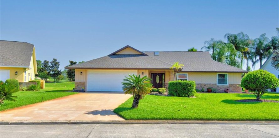 Villa ou maison à Ormond Beach, Floride 3 chambres, 183.11 m2 № 2414000