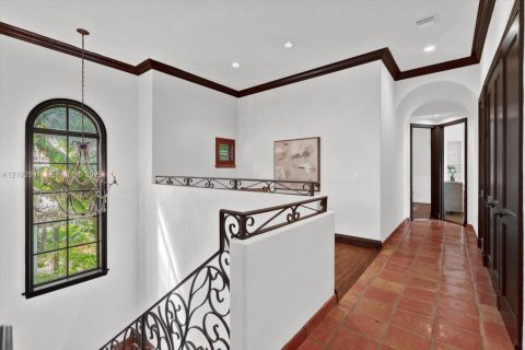 Villa ou maison à vendre à Pinecrest, Floride: 6 chambres, 664.53 m2 № 2412017 - photo 28