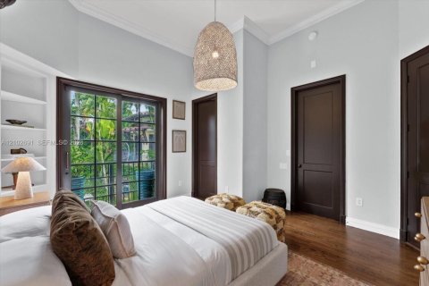 Villa ou maison à vendre à Pinecrest, Floride: 6 chambres, 664.53 m2 № 2412017 - photo 30