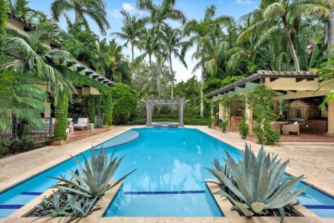 Villa ou maison à vendre à Pinecrest, Floride: 6 chambres, 664.53 m2 № 2412017 - photo 3