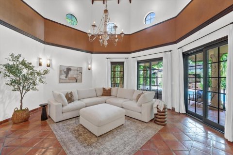 Villa ou maison à vendre à Pinecrest, Floride: 6 chambres, 664.53 m2 № 2412017 - photo 13