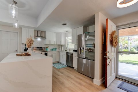 Casa en venta en Port Orange, Florida, 4 dormitorios, 113.53 m2 № 2377482 - foto 5