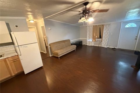 Appartement à louer à Miami Gardens, Floride: 2 chambres № 2267981 - photo 5