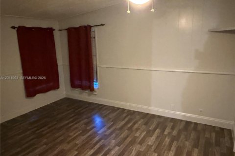 Appartement à louer à Miami Gardens, Floride: 2 chambres № 2267981 - photo 13