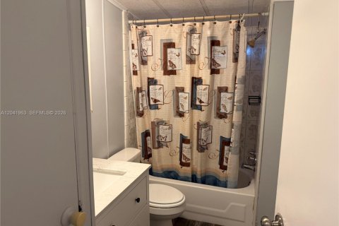 Appartement à louer à Miami Gardens, Floride: 2 chambres № 2267981 - photo 19