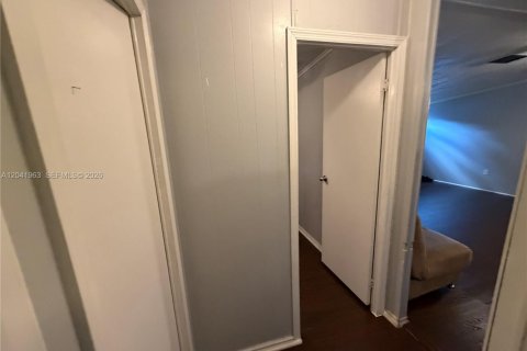 Appartement à louer à Miami Gardens, Floride: 2 chambres № 2267981 - photo 18