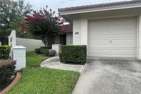 House in Tampa, Florida 2 bedrooms, 108.32 sq.m. № 1816701 - photo 5