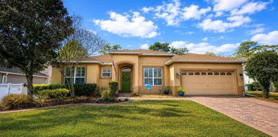 Villa ou maison à DeLand, Floride 4 chambres, 273.88 m2 № 2436669