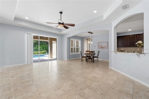 Villa ou maison à vendre à DeLand, Floride: 4 chambres, 273.88 m2 № 2436669 - photo 12