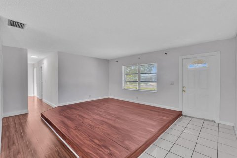 Casa en alquiler en Boca Raton, Florida, 3 dormitorios, 125.98 m2 № 2429701 - foto 11