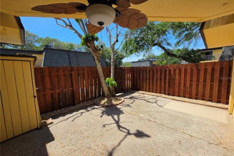Adosado en alquiler en New Smyrna Beach, Florida, 2 dormitorios, 123.37 m2 № 2095958 - foto 3