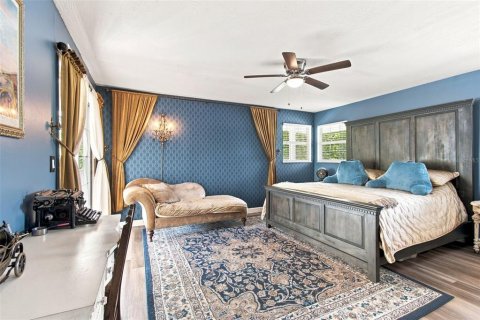 House in Palm Harbor, Florida 3 bedrooms, 149.57 sq.m. № 2355766 - photo 26