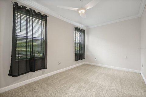 House in Orlando, Florida 5 bedrooms, 459.59 sq.m. № 2236866 - photo 17
