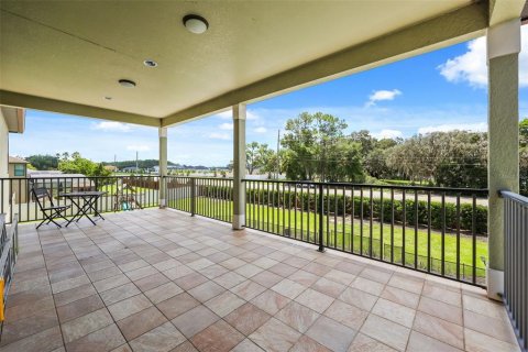 House in Orlando, Florida 5 bedrooms, 459.59 sq.m. № 2236866 - photo 20