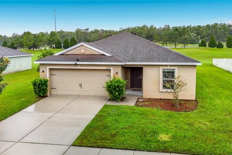 Villa ou maison à Brooksville, Floride 3 chambres, 130.43 m2 № 2408999