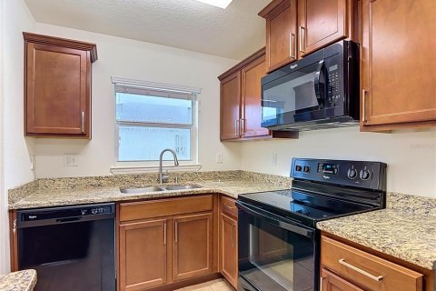 Villa ou maison à vendre à Brooksville, Floride: 3 chambres, 130.43 m2 № 2408999 - photo 17