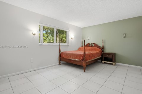 Купить кондоминиум в Маргит, Флорида 2 спальни, 91.97м2, № 2085434 - фото 11