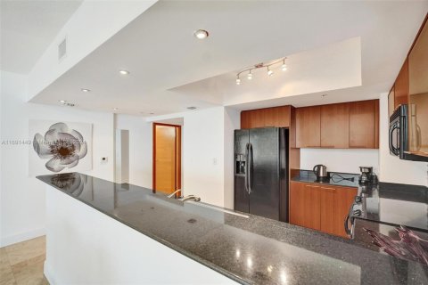 Copropriété à louer à Sunny Isles Beach, Floride: 1 chambre, 92.9 m2 № 1942899 - photo 21