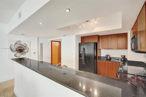 Copropriété à louer à Sunny Isles Beach, Floride: 1 chambre, 92.9 m2 № 1942899 - photo 22