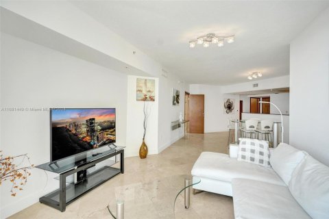 Copropriété à louer à Sunny Isles Beach, Floride: 1 chambre, 92.9 m2 № 1942899 - photo 14