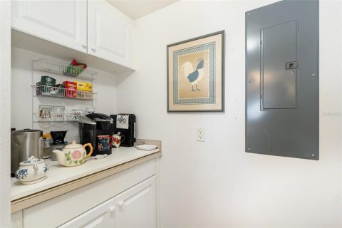 Condo in Merrit Island, Florida, 3 bedrooms  № 1613036 - photo 11
