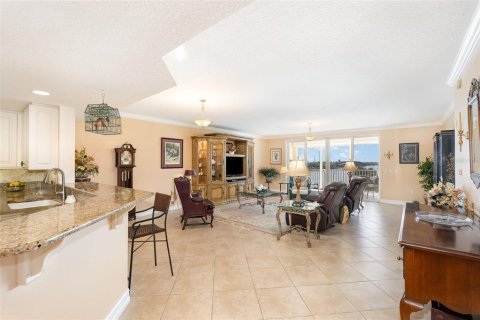 Condo in Merrit Island, Florida, 3 bedrooms  № 1613036 - photo 6