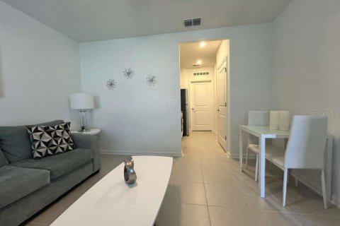 House in Clermont, Florida 1 bedroom, 195.93 sq.m. № 1912036 - photo 7