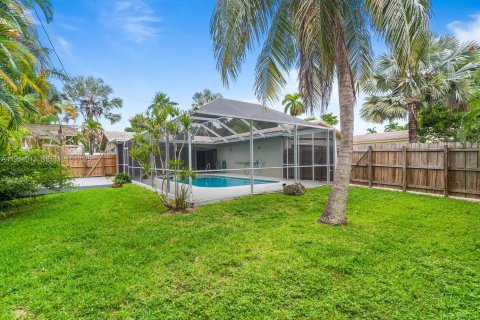 Casa en alquiler en Hollywood, Florida, 3 dormitorios, 155.15 m2 № 1992257 - foto 22